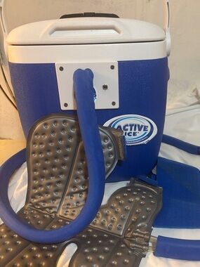 Active Ice Blue Cold Therapy Unit with Blue Gel Pads